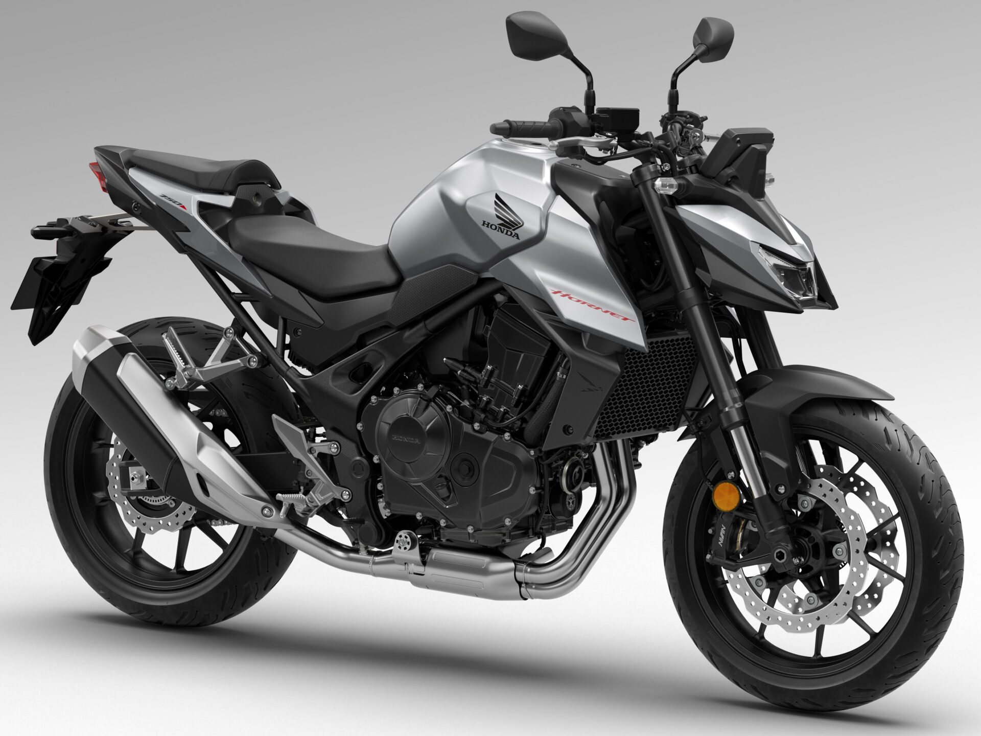Hornet-750